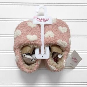 NWT Toddler Girl Cozy Heart Slippers